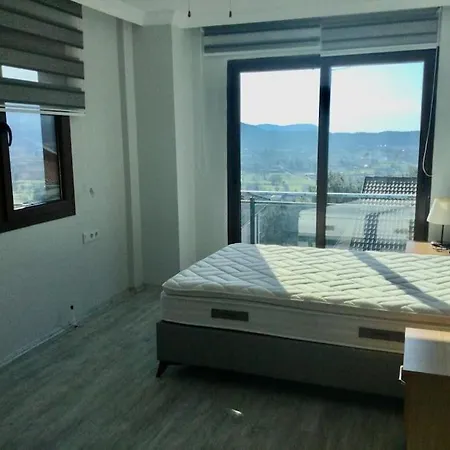 Fethiyede Muestakil Havuzlu Hotell