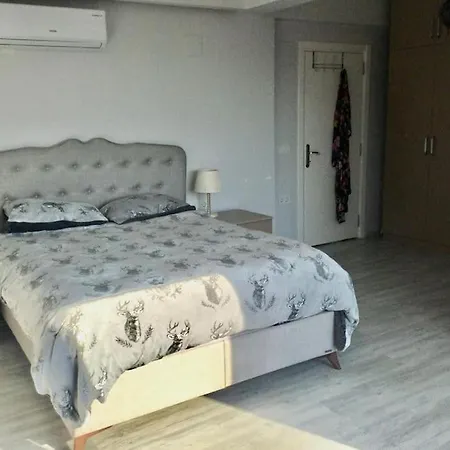 Hotell Fethiyede Muestakil Havuzlu